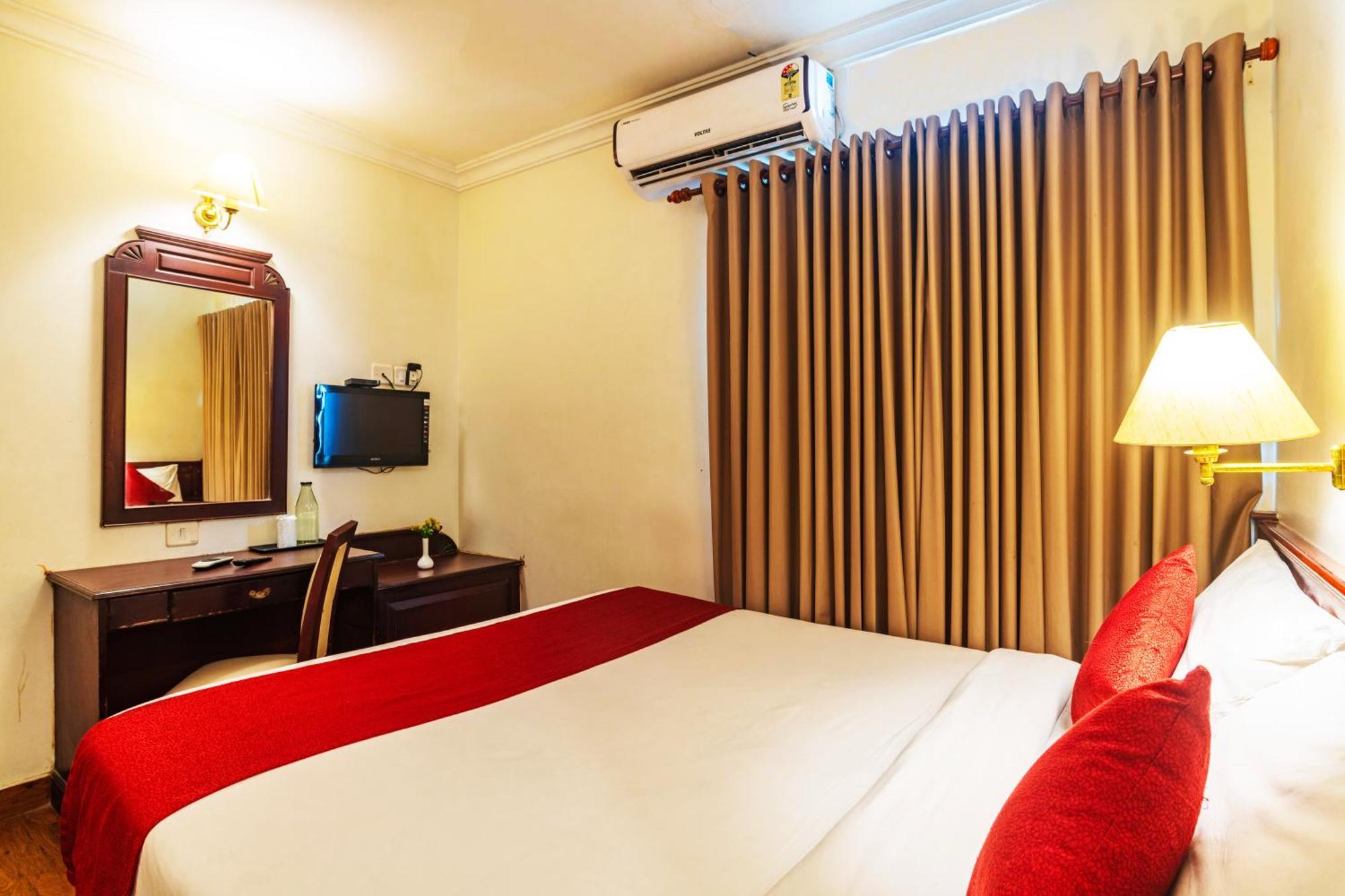 Hotel Archana Inn Kochi Bilik gambar